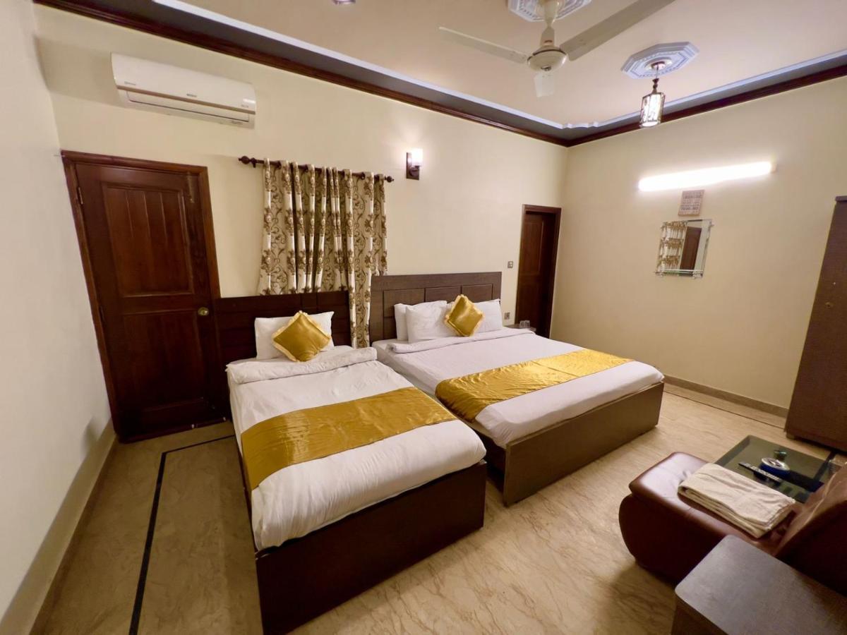 Luxury Living Rooms Near Agha Khan, Millennium, Nueplex Карачі Екстер'єр фото