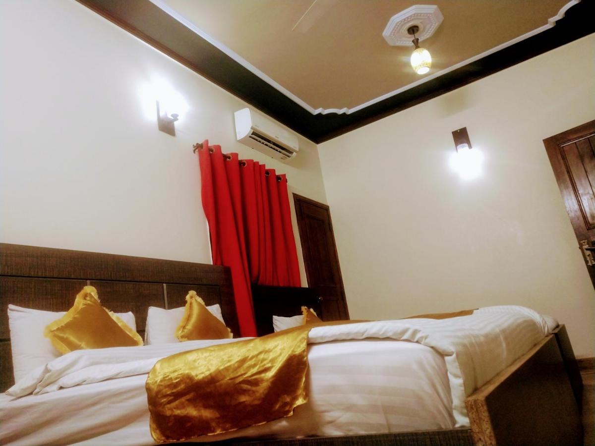 Luxury Living Rooms Near Agha Khan, Millennium, Nueplex Карачі Екстер'єр фото